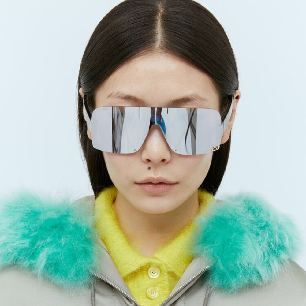 💯 - New Authentic Gucci MASK-SHAPED FRAME SUNGLASSES